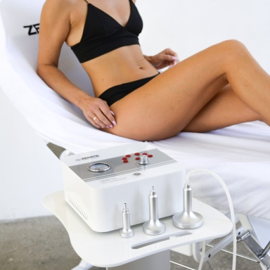 Vacuum Cupping Techniques for Slimming and Detoxifying
