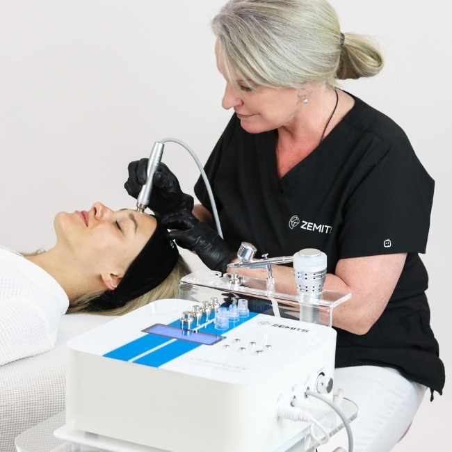 Skincare set Zemits DermeLuxx