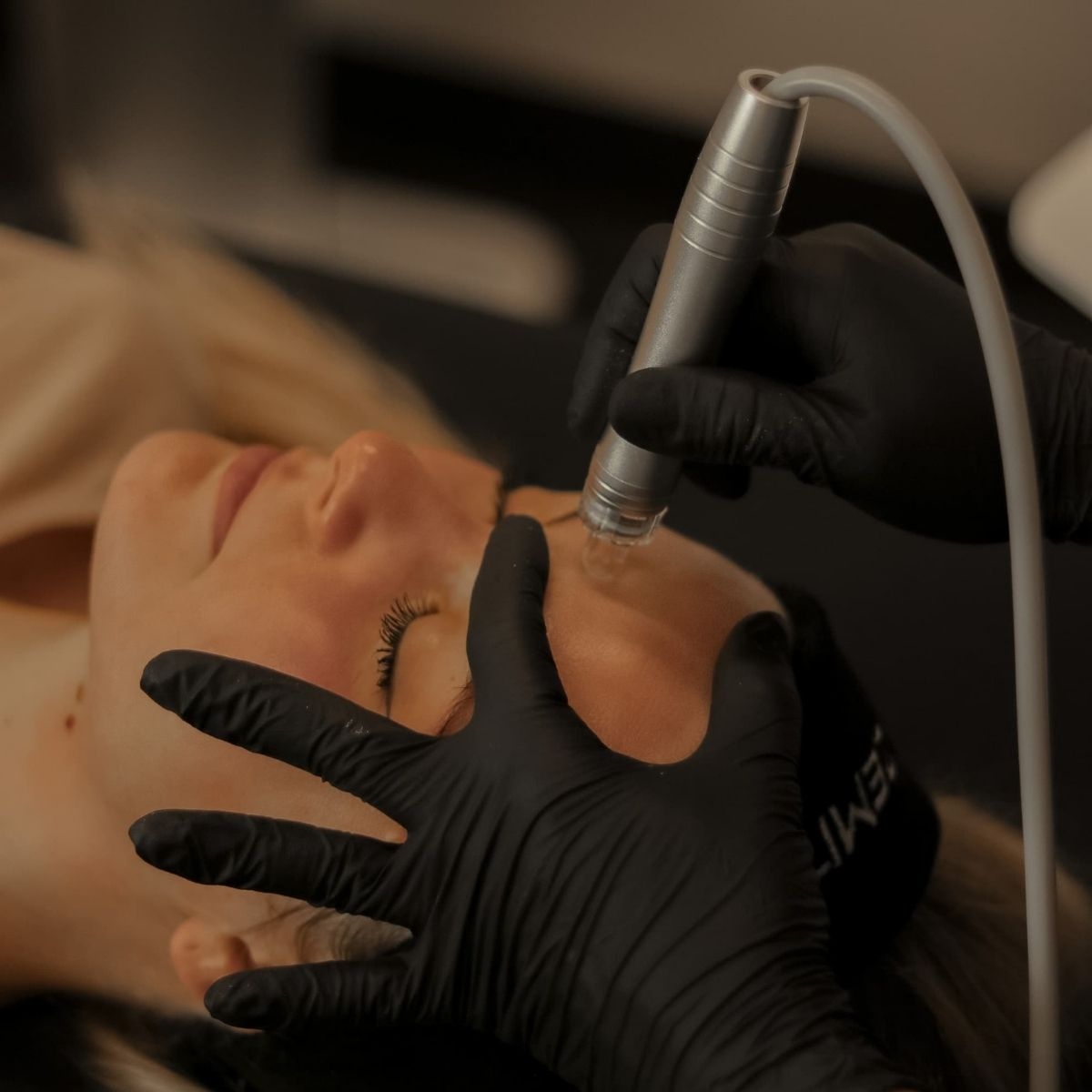 Fluid HydroDermabrasion is not a Diamond Microdermabrasion