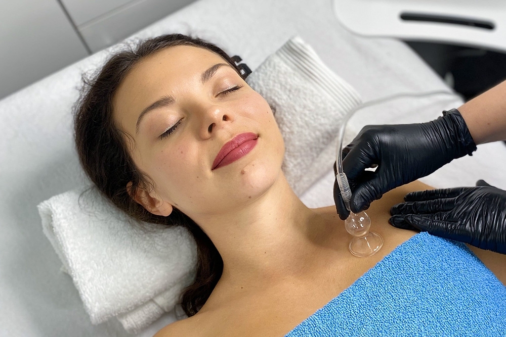 VACUUM BODY LYMPHATIC STIMULATION