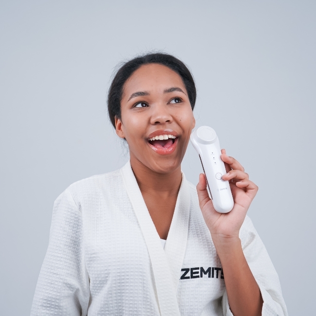 Zemits AknoEvit Acne Treatment and Skin Rejuvenation System 2