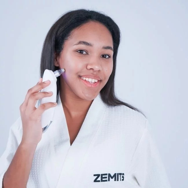 Zemits ExfoMatte 4-in-1 Diamond Microdermabrasion LED Light Therapy Device 2